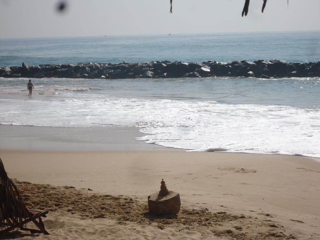 Chithra Homestay Тангалла Экстерьер фото