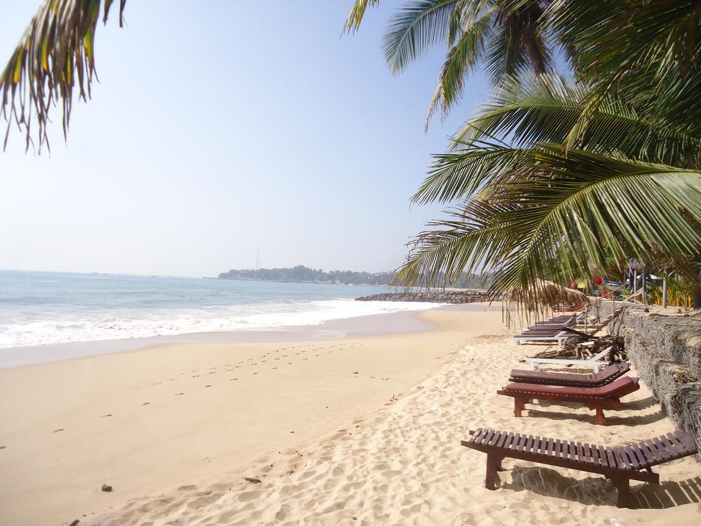 Chithra Homestay Тангалла Экстерьер фото