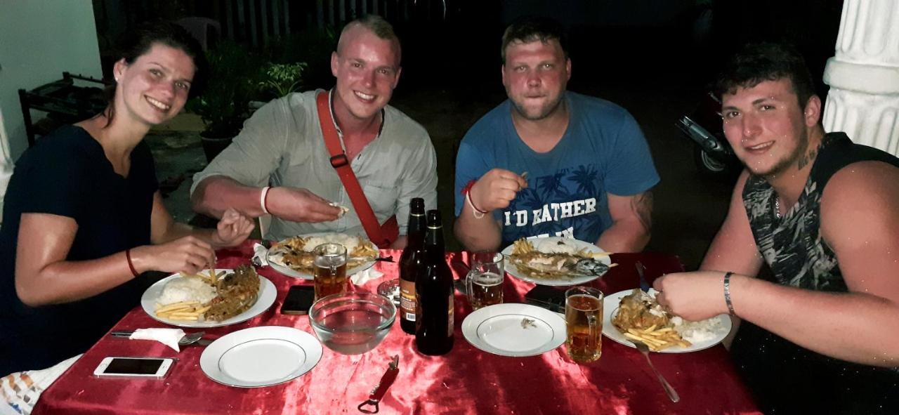 Chithra Homestay Тангалла Экстерьер фото
